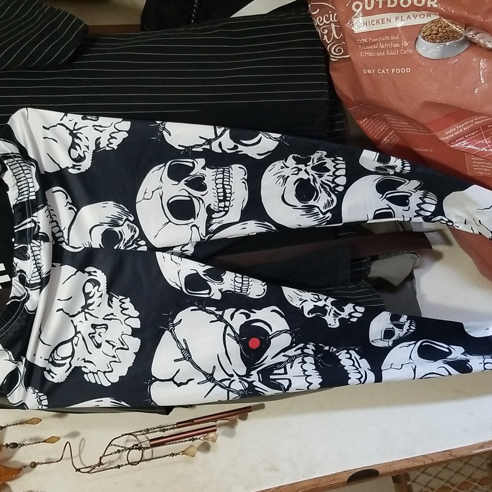 Skull leggings